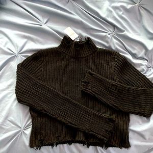 Women’s Windsor Sweater, Size Medium